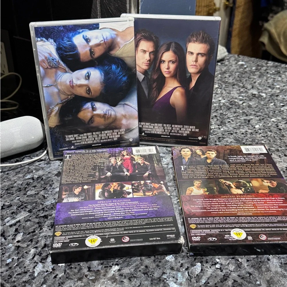🩸✨ The Vampire Diaries – Complete Seasons 1 & 2 DVD Set ✨🩸 - Picture 10 of 16